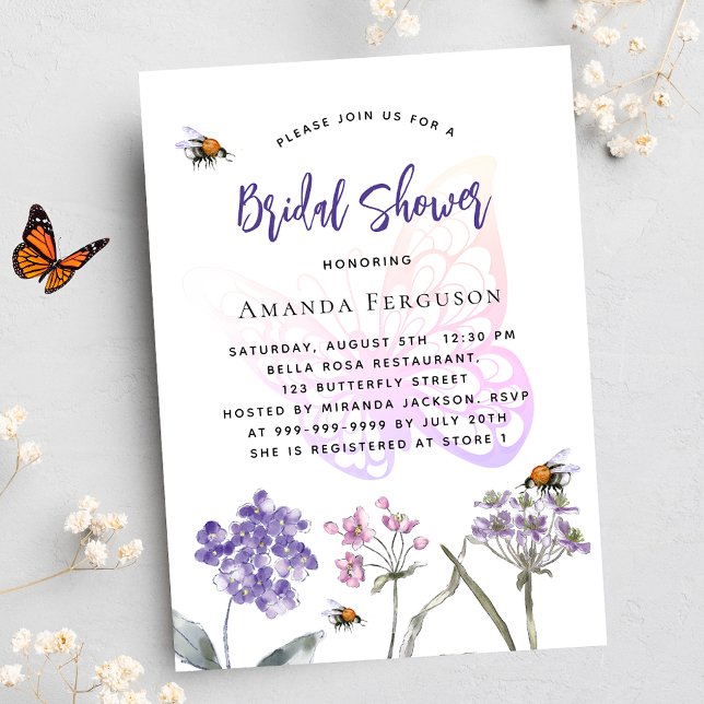 Brautparty Wildblumen violett-rosa Schmetterling Einladungspostkarte (Von Creator hochgeladen)