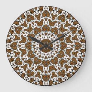 Brawn and Off White Boho Paisley Style Große Wanduhr