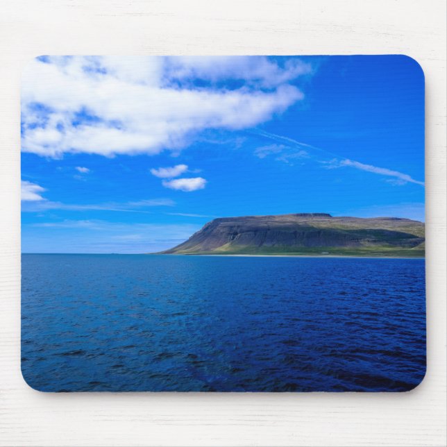 Brawn Cliff in Meeresnähe Mousepad (Vorne)