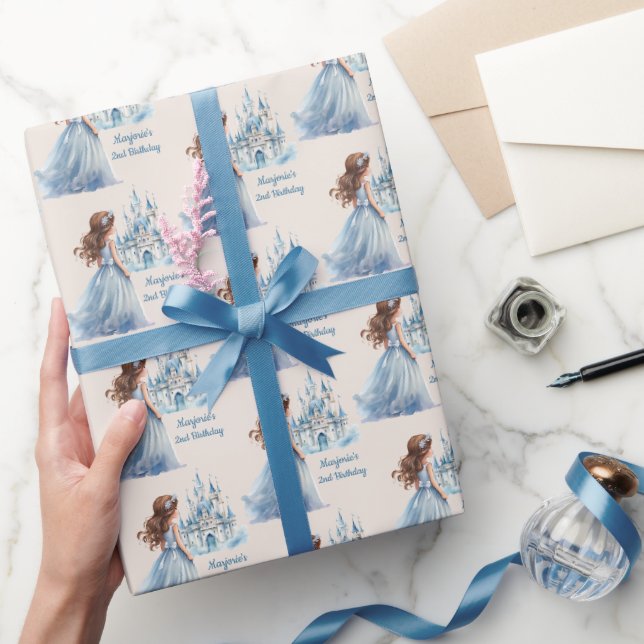 Brawn Hair Princess and Castle Geschenkpapier (Schenken)