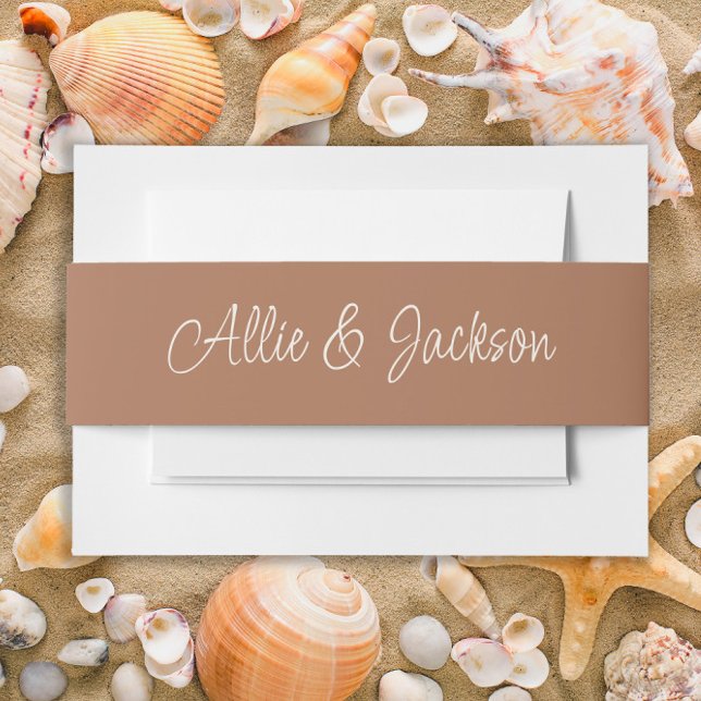 Brawn Script Wedding Names Einladungsbanderole (Brown wedding stationery belly band)