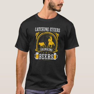 Breakaway-Roping, das Stiere fängt, Bier trinkt Ro T-Shirt