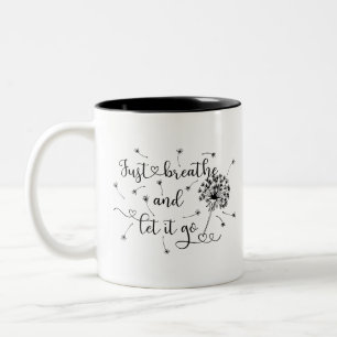 Brechen Sie einfach die Tasse des Kaffees