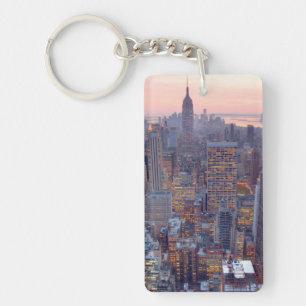 Breite Ansicht von Manhattan am Sonnenuntergang Schlüsselanhänger