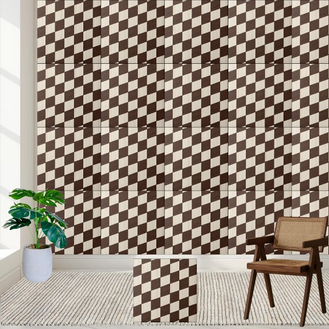 Breite geometrische, braune und weiße, karierte Fl Fliese (Versatile Geometric Brown and White Checkered Tile)