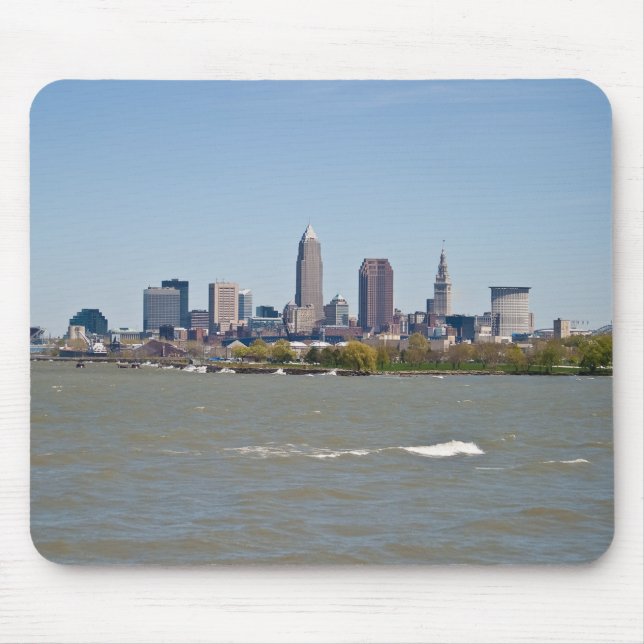 Breite Schuss-Cleveland-Skyline Mousepad (Vorne)