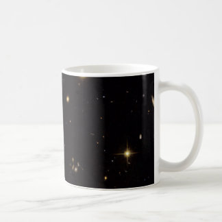 Breite Sicht auf das Spiderweb Galaxy Feld Kaffeetasse
