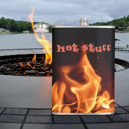 Brennen von Flammen auf Schwarz und Orange individ Flachmann