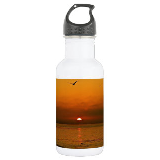 BRENNENDER SONNENUNTERGANG IN DEM PAZIFISCHEN TRINKFLASCHE