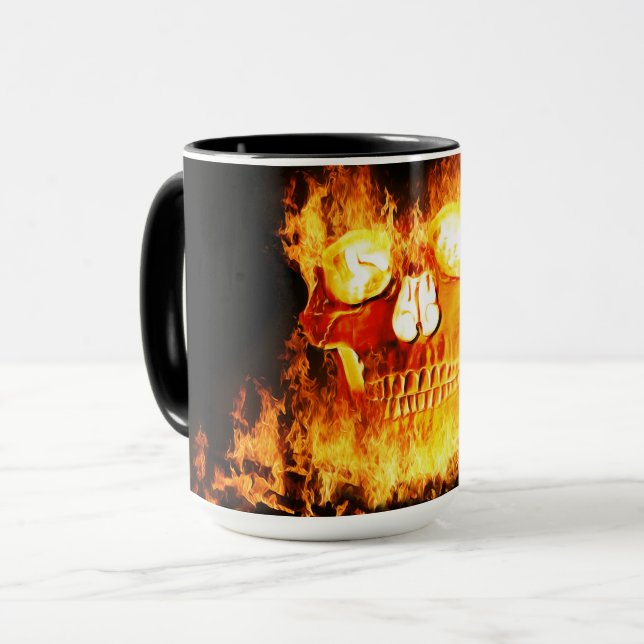 Brennschädel Tasse (Vorderseite Links)