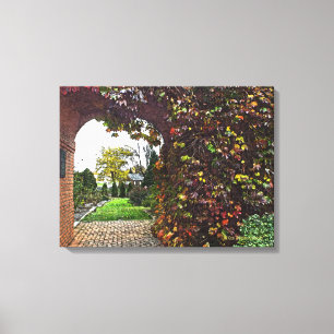 BRICK ARCHED DOORWAY/VINE DECKTE BRICK WALL LEINWANDDRUCK
