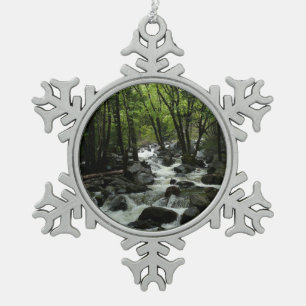 Bridalveil Creek im Yosemite National Park Schneeflocken Zinn-Ornament