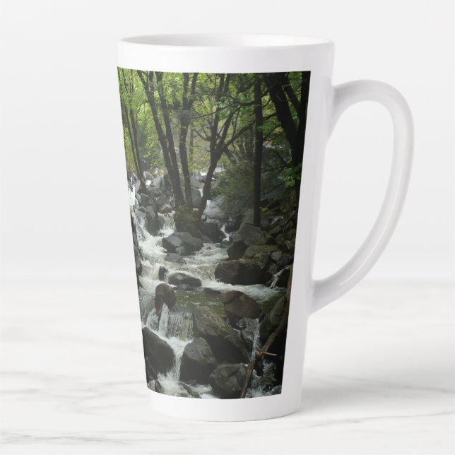 Bridalveil Creek im Yosemite-Nationalpark Milchtasse (Rechts)