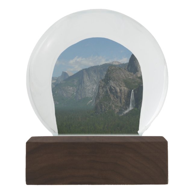 Bridalveil Falls und Halb Dome bei Yosemite Schneekugel (Vorderseite)