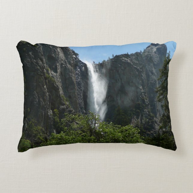 Bridalveil Falls, Yosemite National Park Zierkissen (Vorderseite)
