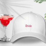 Bride Bachelorette Honeymoon Retro rosa rosa Trend Bestickte Baseballkappe<br><div class="desc">Mit unserer bestickten Kappe "Bride" steigern Sie Ihren Bridalstil! Dieses stilvolle Accessoire ist der perfekte Weg, Ihren Brautstatus während all Ihrer Hochzeitsfeiern und Hochzeitsfeiern bekannt zu geben. Mit dem Wort "Braut" elegant bestickt, ist diese Kappe eine schicke und zeitlose Ergänzung zu Ihrem Brautschrank. Das elegante Design in Rosa- und Rottönen...</div>