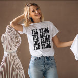 Bride Black Customized Matching-Brautparty T-Shirt<br><div class="desc">Suchen Sie eine einzigartige und lustige Art, Ihren Junggeselinnen-Abschied zu feiern? Warum nicht mit einem personalisierten T - Shirt Thema? Mit unserem Retro The Bride personalisierter Schwarzer Text T - Shirt können Sie Ihr Brautparty stilgerecht zusammenpassen lassen! Dieses Shirt wird nicht nur eine gute Möglichkeit sein, Ihre Solidarität als Gruppe...</div>