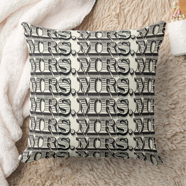 Bride Black und Ivory Mrs Typografie Pattern Kissen (Decke)