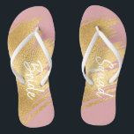 Bride Geschenke Sandals Elegantes Gold und Schwarz Flip Flops<br><div class="desc">Hochzeit Brautparty Geschenke Flip-Flops. "Elegantes Gold und Schwarz" Design. Text oder nicht zu Text, das ist an Ihnen! Wunderbar, um für sich selbst und/oder große Bräunungsgeschenke oder andere feierliche Anlässe zu kaufen! Viel Spaß! Personalisieren Sie den Text durch Ändern. Wählen Sie Ihren bevorzugten Schriftart Stil, Farbe und Größe. Entwurfselemente können...</div>