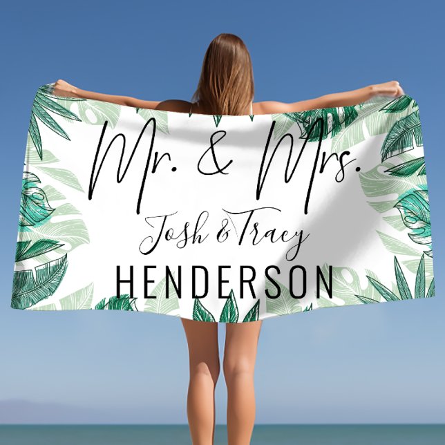 Bride & Groom, Jubiläum, Verlobung Strandtuch (Bride & Groom, Mr and Mrs, Anniversary, Engagement Beach Towel)