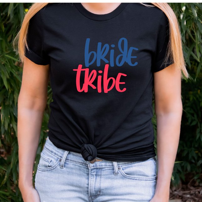 Bride Tribe Junggeselinnen-Abschied T Shirt (Von Creator hochgeladen)