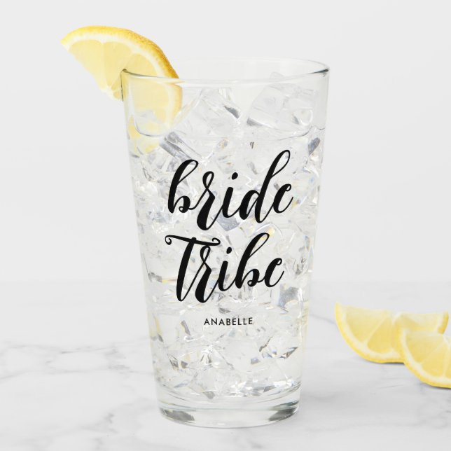 Bride Tribe Moderner Minimalistischer Junggeselinn Glas (Vorderseite Ice)