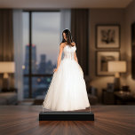 Bride Wedding Foto Cutout Skulptur Freistehende Fotoskulptur<br><div class="desc">Die Bride Wedding Foto Cutout Skulptur ist der Inbegriff von Eleganz und Personalisierung. Es bietet eine einzigartige und faszinierende Möglichkeit, Ihre Lieben auf eine ganz besondere Art und Weise zu präsentieren. Nutzen Sie eines der vielen kostenlosen Online-Tools, die Ihnen zur Verfügung stehen, um den Hintergrund Ihres Hochzeitsstils mühelos aus dem...</div>