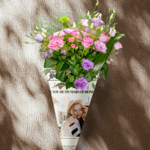 Bridesmaid Vorschlag Newspaper Bouquet Foto
