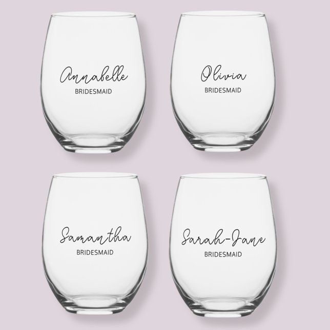 Bridesmaid Wedding Party Moderne Weinglas Ohne Stiel (Modern stemless wine glasses personalized for bridesmaids with script name.)