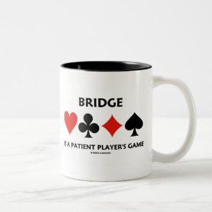 Bridge ist ein Spiel des Patienten (Card Anzugs) Zweifarbige Tasse