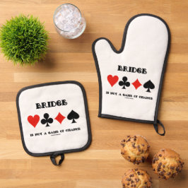 Bridge ist kein Glücksspiel mit vier Anzügen Ofenhandschuh & Topflappen-Set
