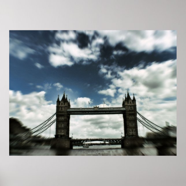 Bridge London TRiP Poster (Vorne)