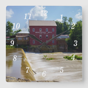 Bridgeton Mill Wall Clock Quadratische Wanduhr
