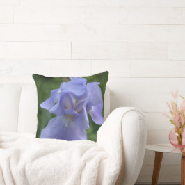 Briet and Groom Perwinkle Iris Floral Personalize Kissen