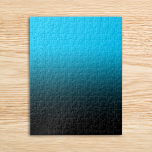 Bright Aqua Blue und Black Ombre