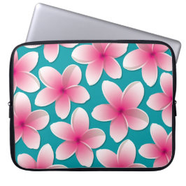 Bright Frangipani/ Plumeria flowers Laptopschutzhülle