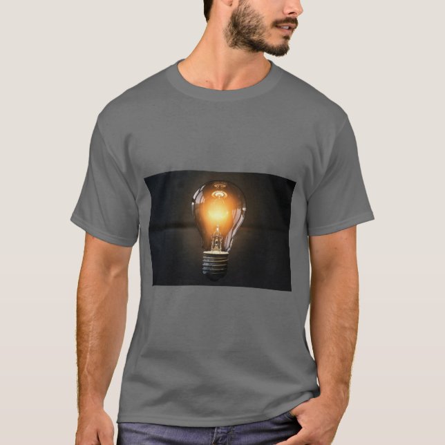 Bright Idea Light Bulb Tee (Vorderseite)