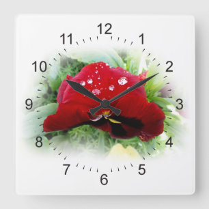 Bright red pansy quadratische wanduhr
