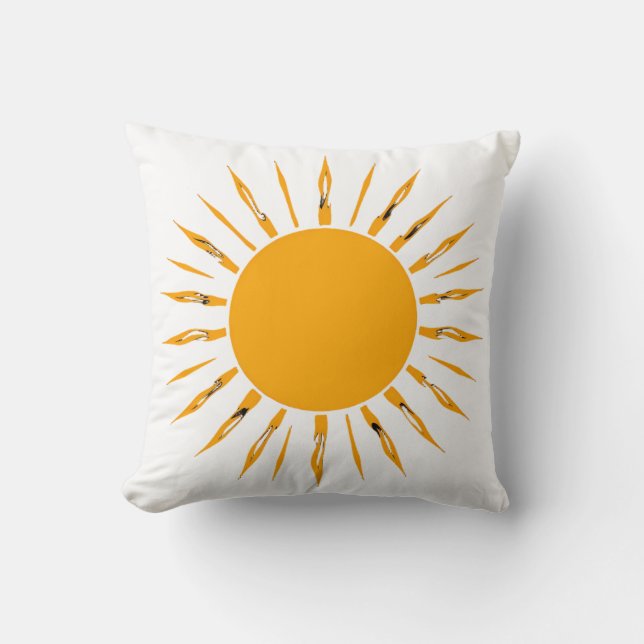 Bright Yellow Sun with Energetic Rays Kissen (Vorderseite)