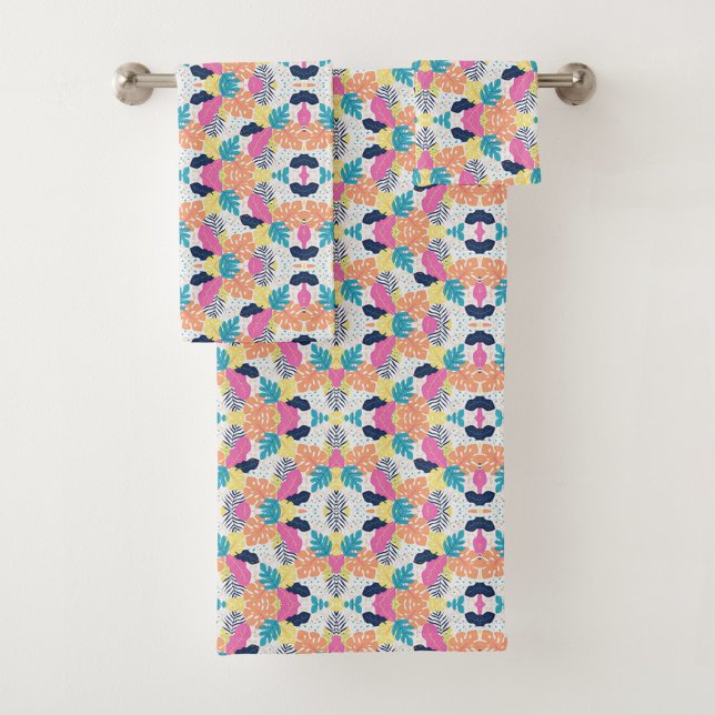 Brightly patterned towels and a washcloth  badhandtuch set (Von Creator hochgeladen)