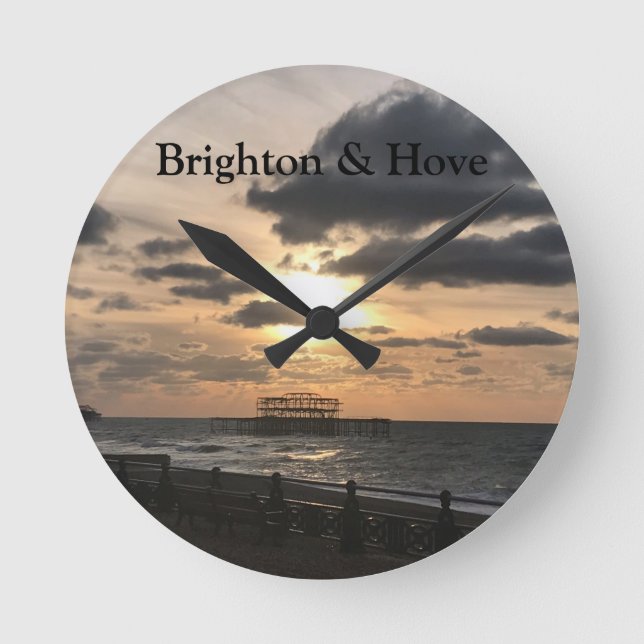 Brighton West Pier Sunrise Foto Runde Wanduhr (Vorderseite)