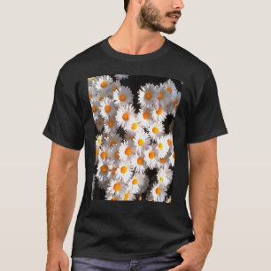 Brilliant White Daisies über Schwarze Flora Kunst T-Shirt