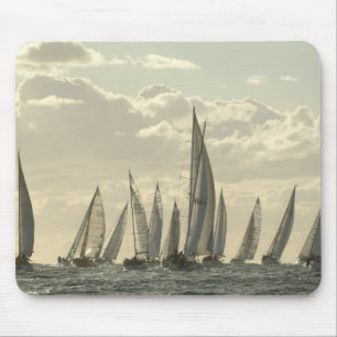 Brindisi zu Kerkira Regatta Mousepad