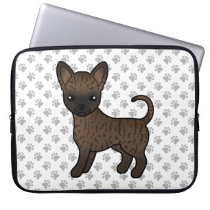 Brindle Glatthaar Chihuahua Cartoon Hund & Pfoten Laptopschutzhülle