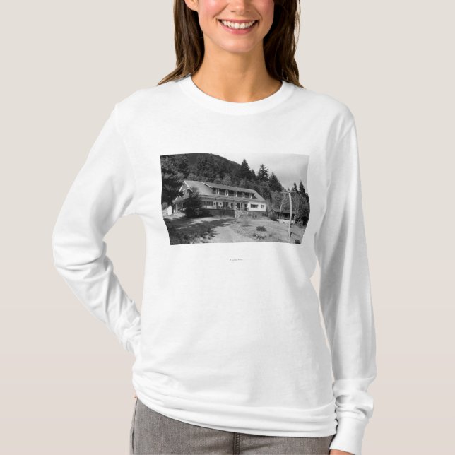 Brinnon, WA Ansicht des olympischen Gasthauses auf T-Shirt (Vorderseite)