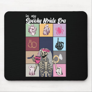 Britin Halloween in meiner spöttischen Bride-Era W Mousepad