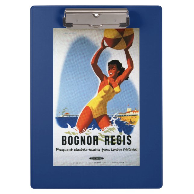 Britisches Eisenbahn-Mädchen und Beachball Plakat Klemmbrett (Vorderseite)