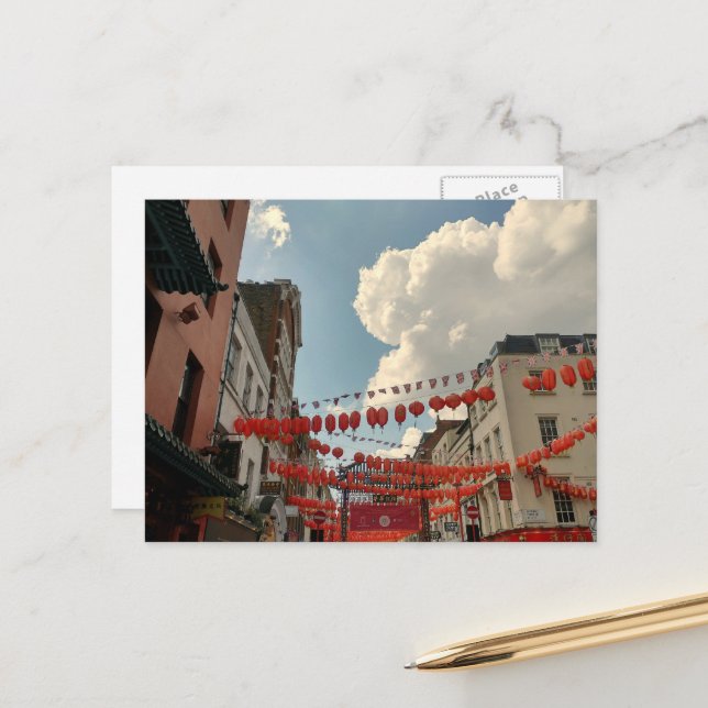 British UK London Chinatown Flag Lanterns Travel Postkarte (Vorderseite/Rückseite Beispiel)
