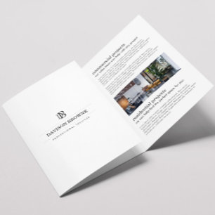 Brochure blanche Monogramme professionnelle