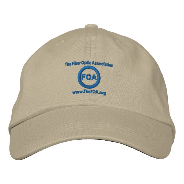 Brodée CASQUETTE brodé du logo FOA (Devant)